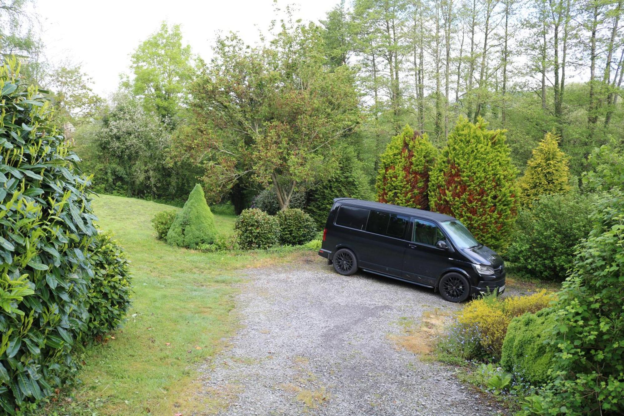 Fontaine Blanche River View, Large Patio & Garden In Central Brittany With Starlink Wifi Treffrin Luaran gambar